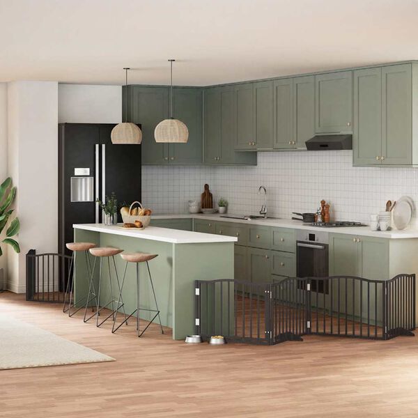 vidaXL fekete ny&aacute;rfa 6 paneles &ouml;sszecsukhat&oacute; kutyakapu ajt&oacute;val 480 cm