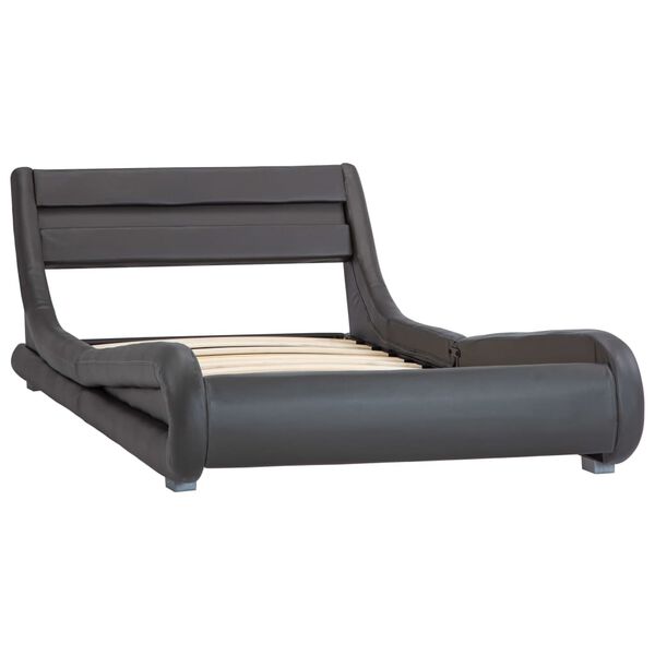 3 / 8. term&eacute;kk&eacute;p megjelen&iacute;t&eacute;se