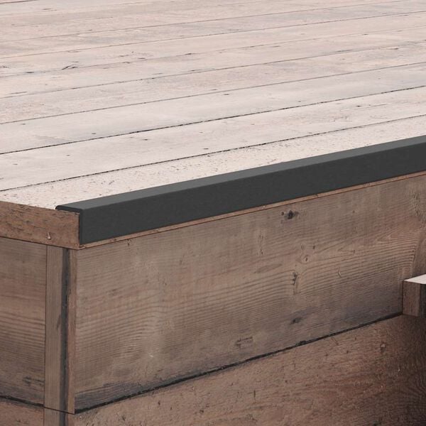 2 / 9. term&eacute;kk&eacute;p megjelen&iacute;t&eacute;se