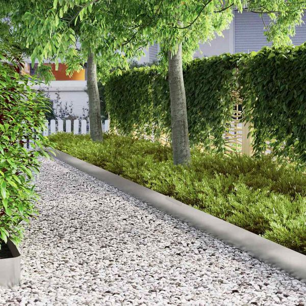 vidaXL Fűszeg&eacute;lyez&eacute;s Ez&uuml;st 450 x 0.05 x 15 cm Horganyzott ac&eacute;l