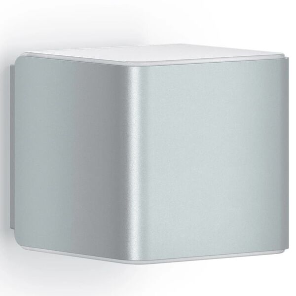 Steinel L 840 LED IHF 055547 ez&uuml;stsz&iacute;nű k&uuml;lt&eacute;ri szenzoros l&aacute;mpa