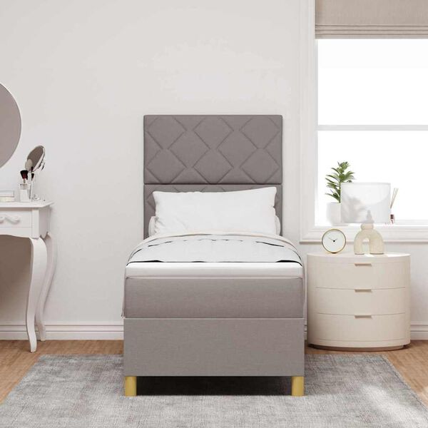 3 / 12. term&eacute;kk&eacute;p megjelen&iacute;t&eacute;se