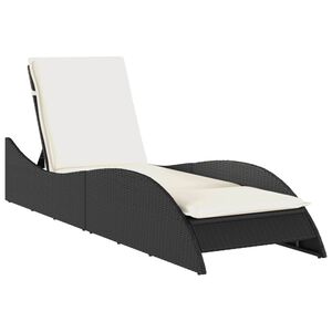 vidaXL fekete polyrattan napoz&oacute;&aacute;gy p&aacute;rn&aacute;val 60x205x73 cm