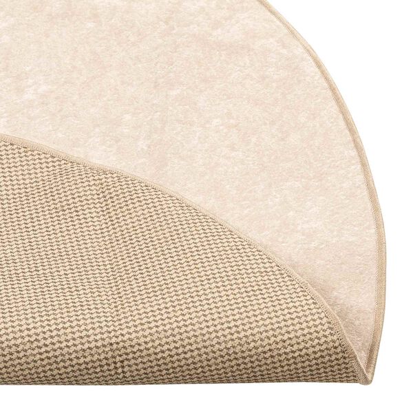 4 / 6. term&eacute;kk&eacute;p megjelen&iacute;t&eacute;se