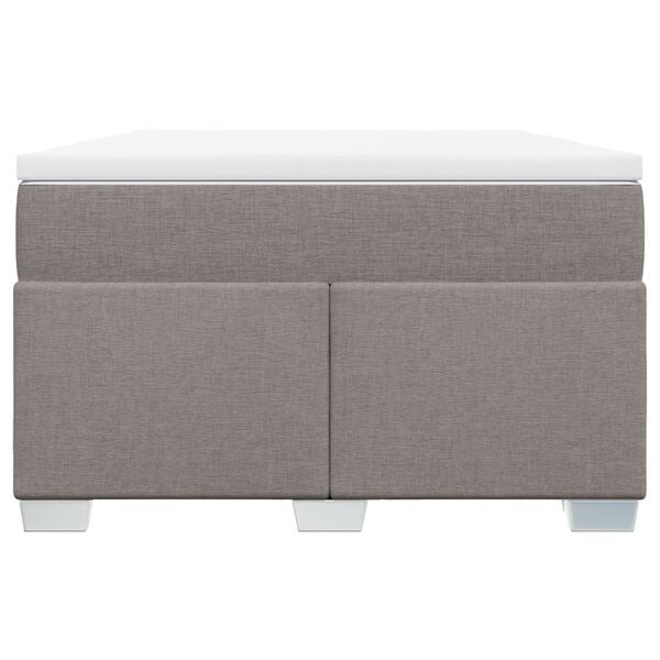 4 / 12. term&eacute;kk&eacute;p megjelen&iacute;t&eacute;se