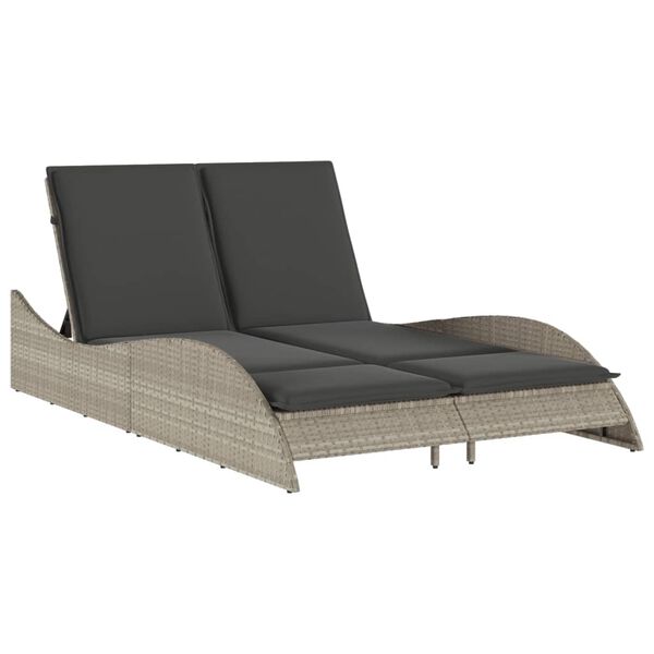 vidaXL világosszürke polyrattan napozóágy párnákkal 114x205x73 cm