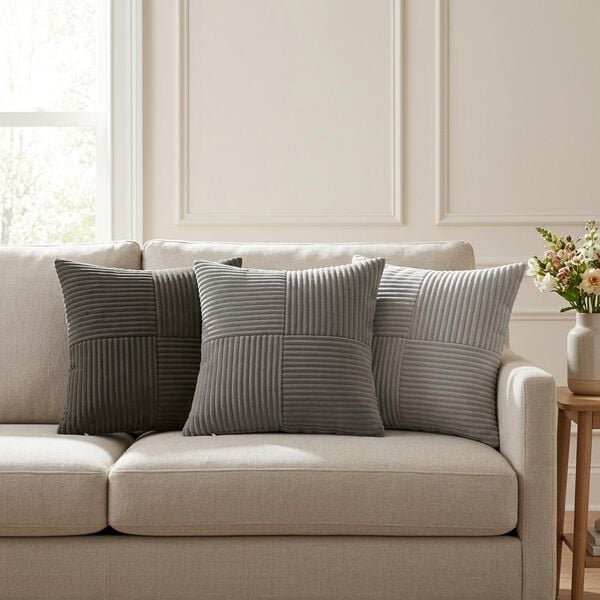 2 / 10. term&eacute;kk&eacute;p megjelen&iacute;t&eacute;se