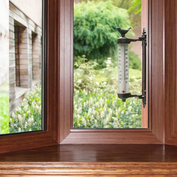 Esschert Design barna öntöttvas fali hőmérő