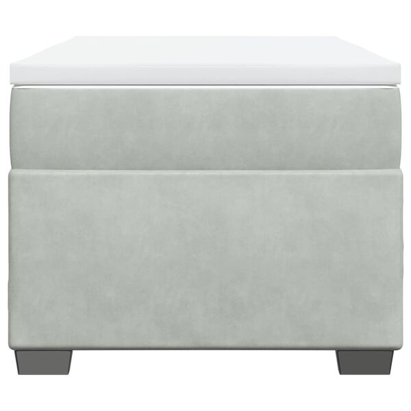 4 / 12. term&eacute;kk&eacute;p megjelen&iacute;t&eacute;se