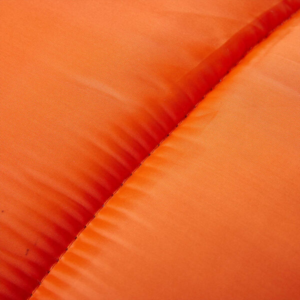 4 / 5. term&eacute;kk&eacute;p megjelen&iacute;t&eacute;se