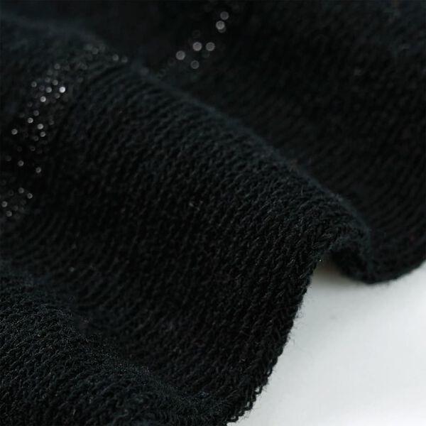 Fekete gyerekharisnya 116