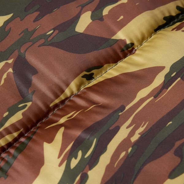 4 / 5. term&eacute;kk&eacute;p megjelen&iacute;t&eacute;se