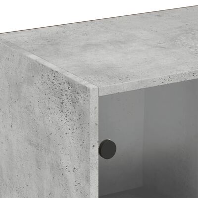 vidaXL betonszürke szerelt fa könyvespolc ajtókkal 204x37x75 cm