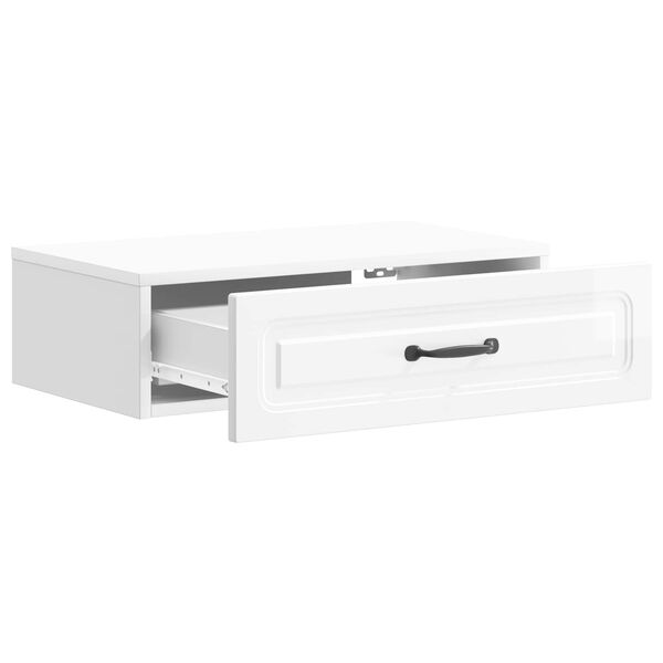 3 / 8. term&eacute;kk&eacute;p megjelen&iacute;t&eacute;se