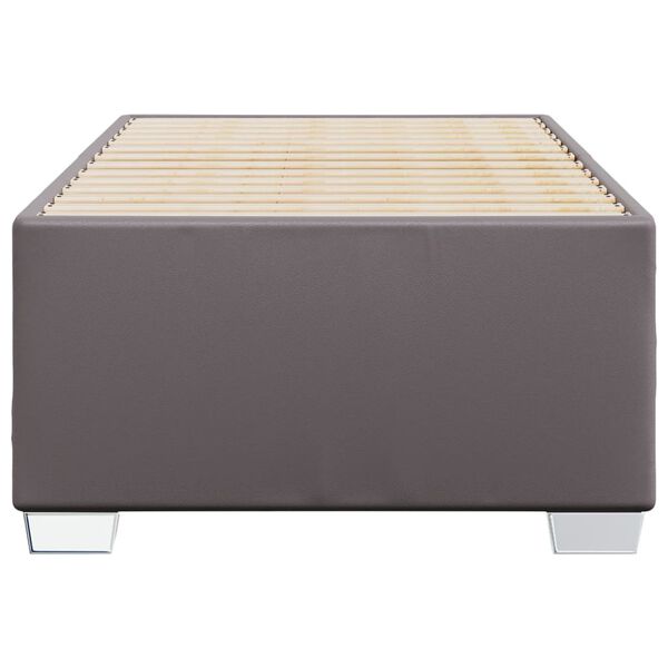 4 / 9. term&eacute;kk&eacute;p megjelen&iacute;t&eacute;se