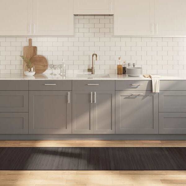 vidaXL n&eacute;gysz&ouml;gletű s&ouml;t&eacute;tbarna bambusz szőnyeg 70 x 500 cm