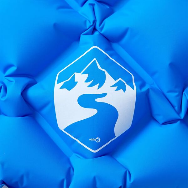 vidaXL 1 szem&eacute;lyes k&eacute;k felf&uacute;jhat&oacute; kempingmatrac p&aacute;rn&aacute;val